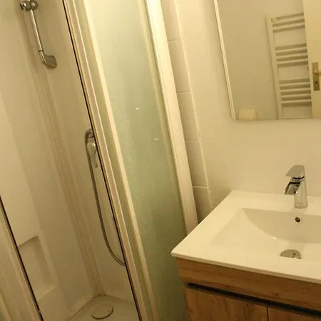 Proche Des Thermes Apartment *